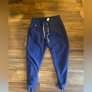 Figs Zamora navy petite jogger pants